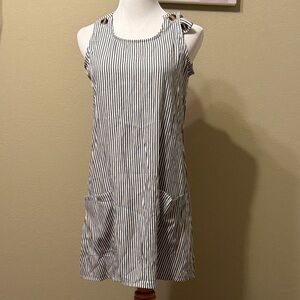 Striped Sleeveless Dress with Pockets. Size small